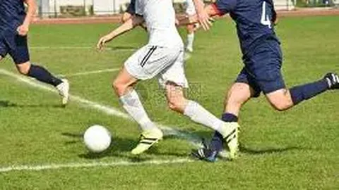 “亚冬会倒计时：中国滑雪队亚布力征战2025展望”